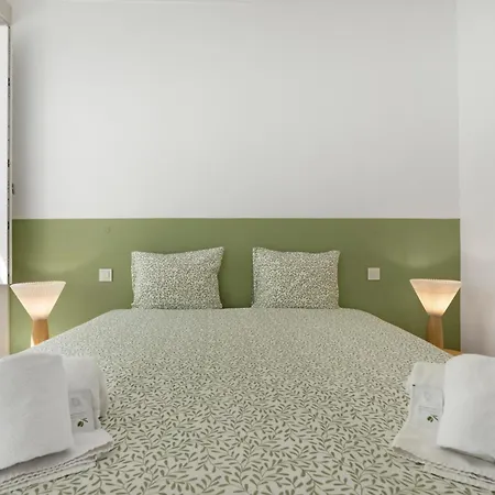 Avenida Boutique Lägenhet *